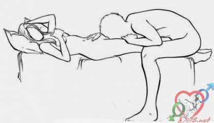 Hôn liếm nhẹ nhàng nưới bé con của nàng để nàng đạt sự hứng phấn tột cùng.