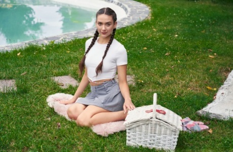 Naughty babe Vixi Rafi enjoys wild outdoor sex reverse cowgirl style