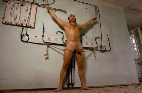 Bound Gods starring Antonio Rinaldi, Renato Dellagio Porn Pics