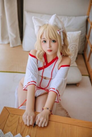 Ảnh Sex Gái Xinh Châu Á Cute Asian teen models cosplay apparel in a highly tempting fashion Cute Asian teen models cosplay apparel in a highly tempting fashion