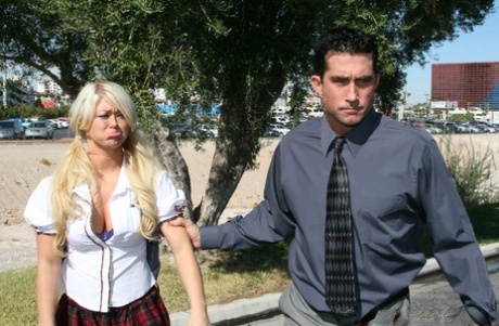 Babe with big fake tits Cayden Moore gives her vagina to a guy from university