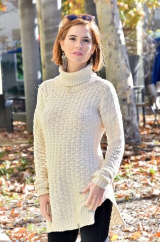 Beautiful MILF Pepper flashes her perky tits and ass in public on a chilly day