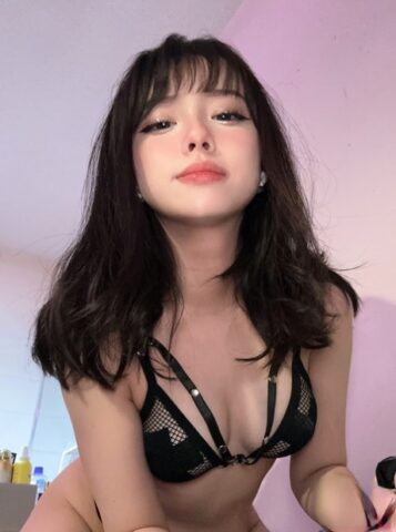 Ảnh Sex Gái Xinh Châu Á Pretty Asian babe Mya Mira flaunts her hot ass in a sexy lingerie compilation Pretty Asian babe Mya Mira flaunts her hot ass in a sexy lingerie compilation