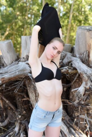 Met Art starring Lena Flora Nude Photos