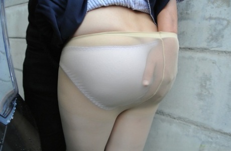 Japanese girl Haruka Aizawa receives a creampie during sexual intercourse