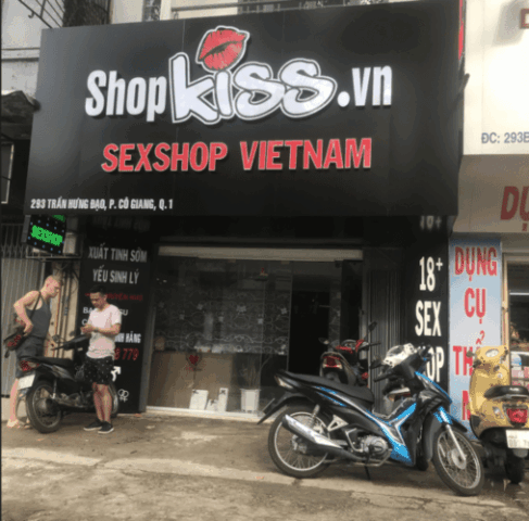 Dương Vật Rung Thụt Cảm Ứng Leten DC99 mua ở cửa hàng nào