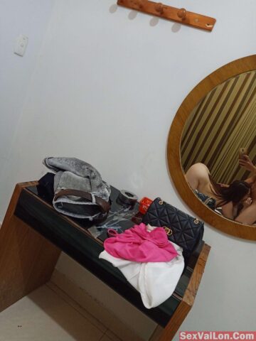 Ảnh Sex Khiêu Khích . Khi Cơn Nứng Em Bất đầu Trổi Dậy Ảnh Sex Khiêu Khích . Khi Cơn Nứng Em Bất đầu Trổi Dậy